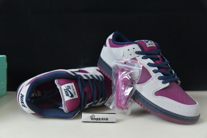 nike dunk low sb 