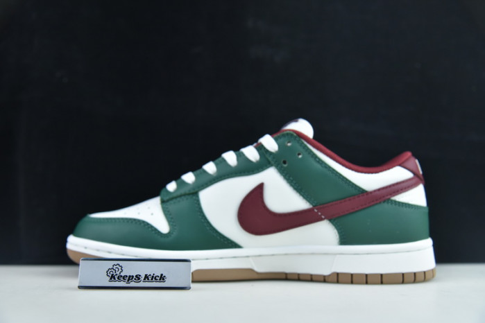 nike dunk low gorge green fb7160-161
